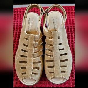 Skechers Beige Cut-Out Women's Sandals